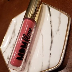 2/$10 🍒MDM FLOW liquid lipstick- coral "retro"
